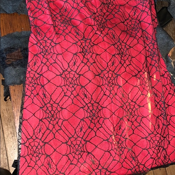 deceptions by disguise dress and spider necklace - Picture 2 of 8